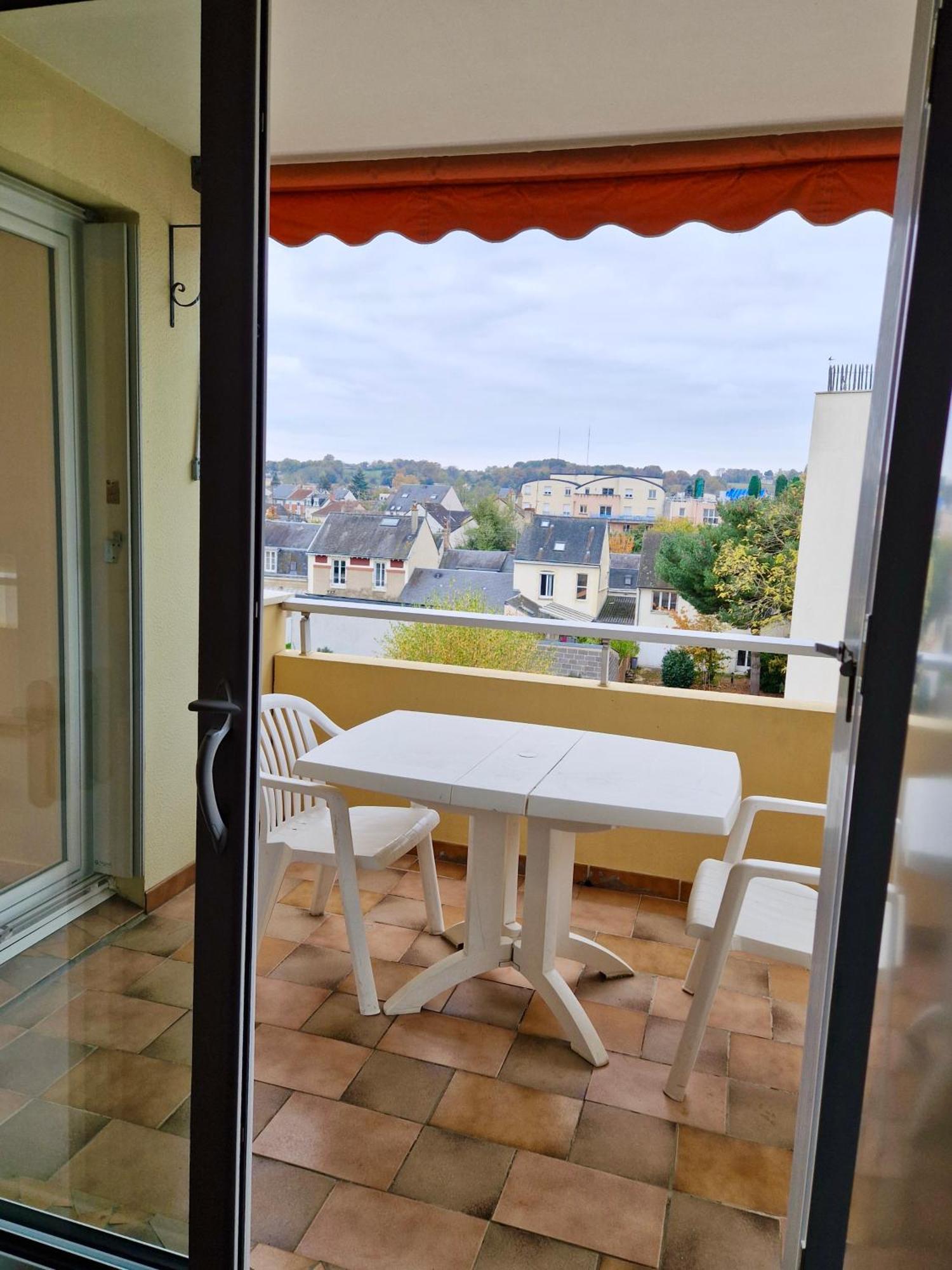 Appartement Le Clos - Centre Du Mans - 4p - Place De Parking