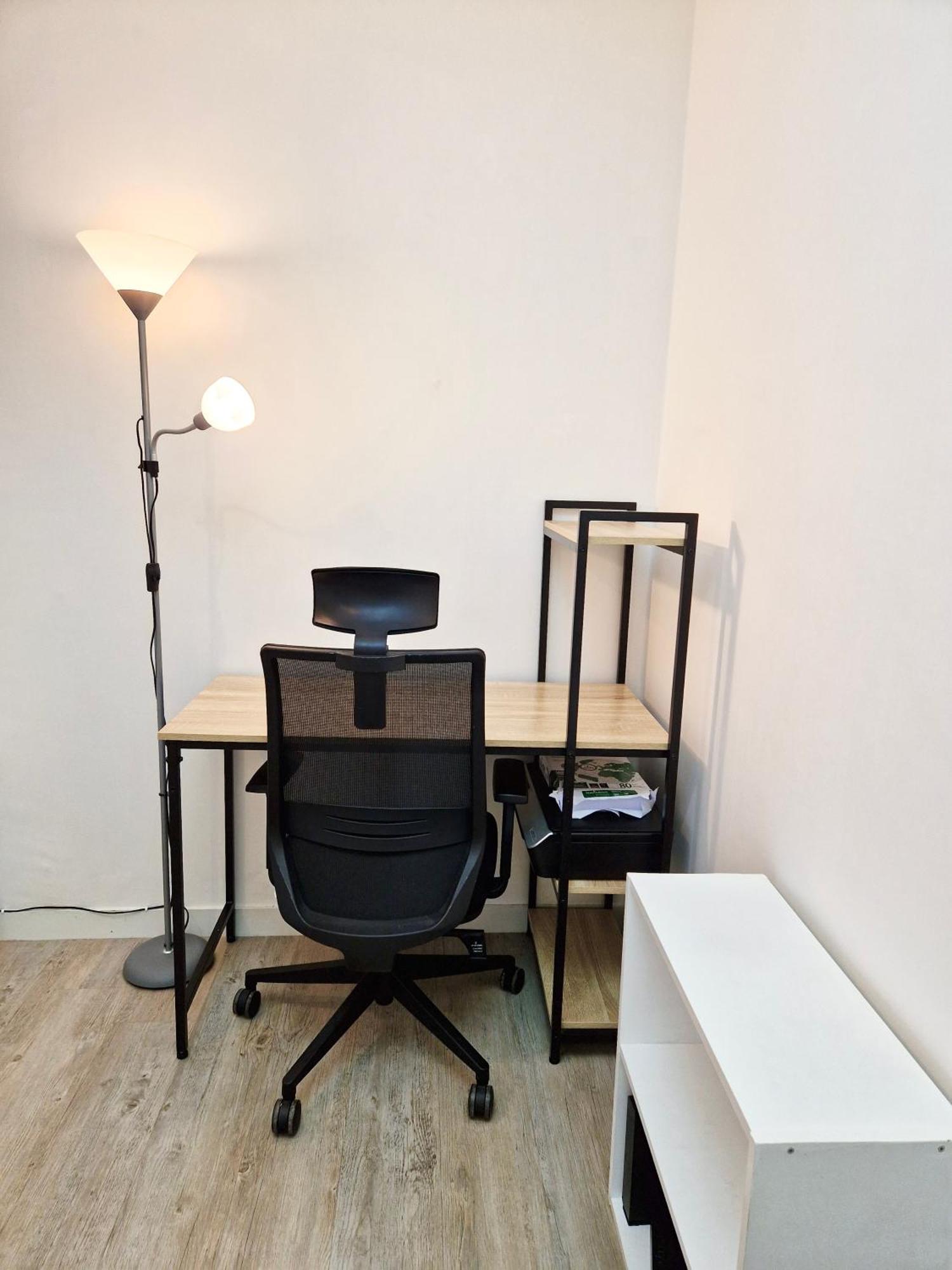 Appartement Le Clos - Centre Du Mans - 4p - Place De Parking *
